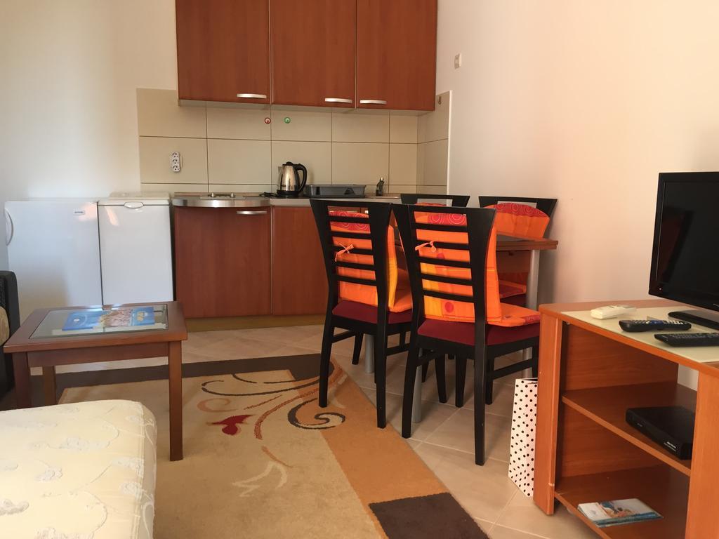 Petrovac Apartments Ivan מראה חיצוני תמונה