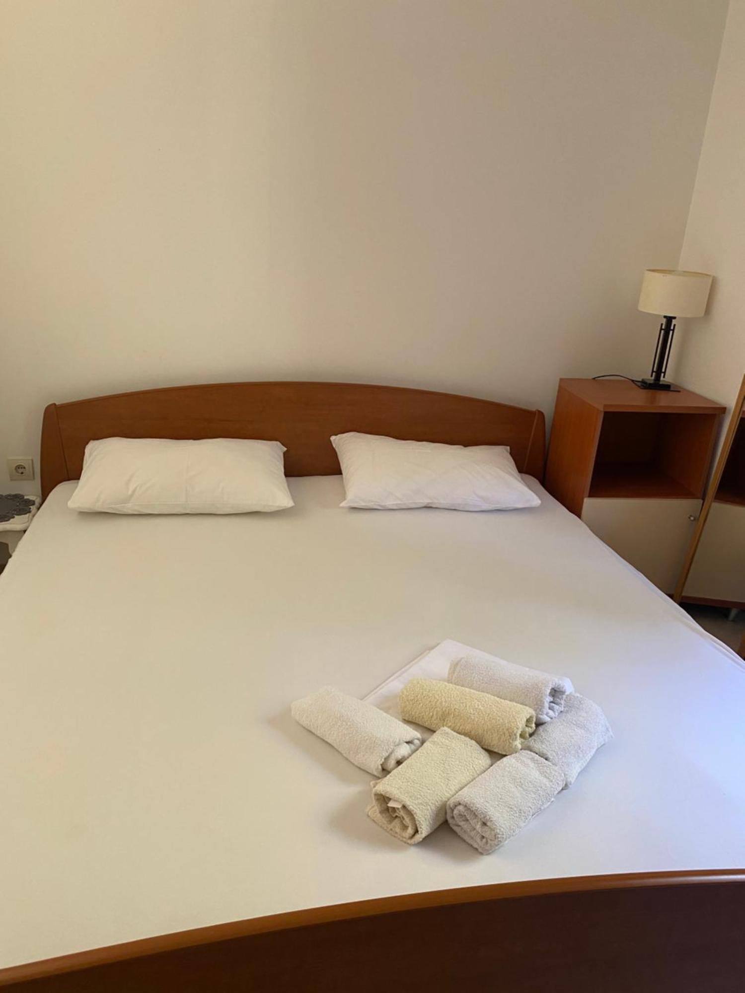 Petrovac Apartments Ivan מראה חיצוני תמונה