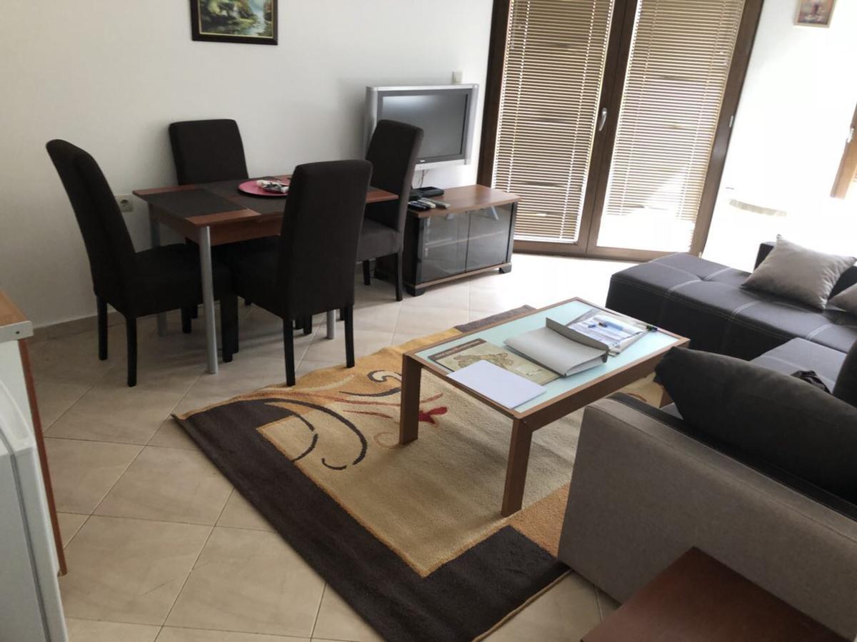 Petrovac Apartments Ivan מראה חיצוני תמונה