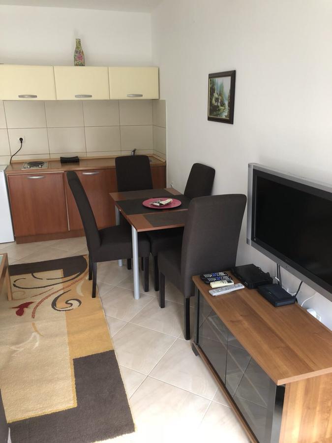 Petrovac Apartments Ivan מראה חיצוני תמונה